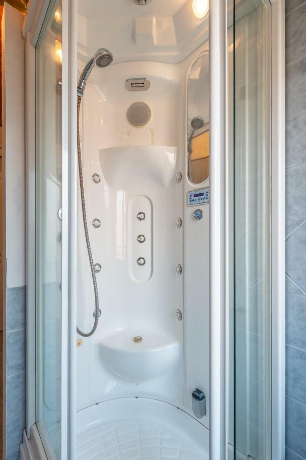 Bed&Breakfast 7Seas Venice Маргера Екстериор снимка